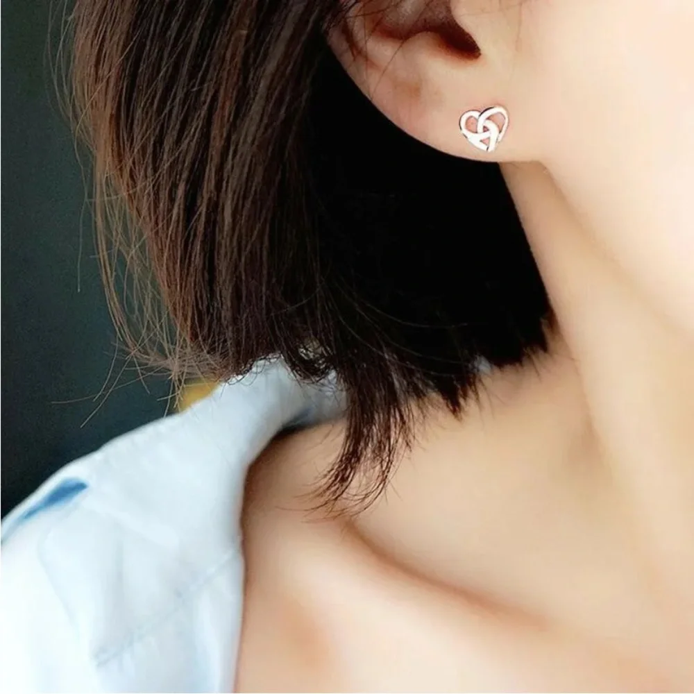 New Sterling Silver Heart Studs